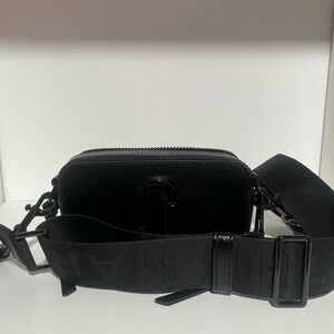 Marc Jacob’s Black Snapshot Purse
